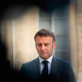 "Il n’oubliera pas" : pourquoi ce livre pourrait marquer durablement Emmanuel Macron