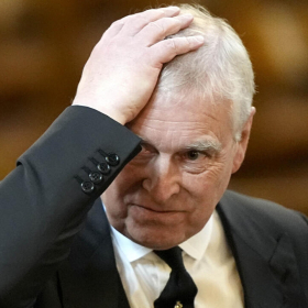 Arrestation de l’ex-prince Andrew : peut-il vraiment invoquer l’immunité de la Couronne face à la justice ?