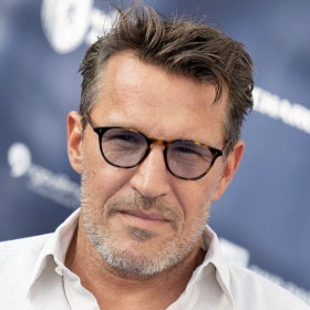 « Ma femme paye tout », « Je n'ai plus de revenus » : recalé de TPMP, Benjamin Castaldi se confie sur ses galères