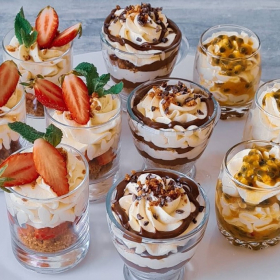 La recette de tiramisu maison version crumble et chocolat, crumble et fraises ou fruits de la passion