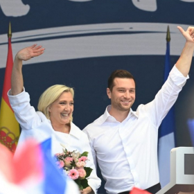 Présidentielle 2027 : selon un nouveau sondage, le RN domine toujours et Édouard Philippe garde une longueur d’avance au centre