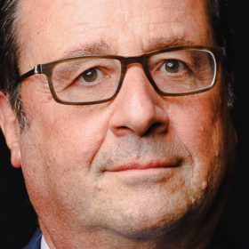 « Il maigrit » : ce changement chez François Hollande qui intrigue jusque dans son entourage