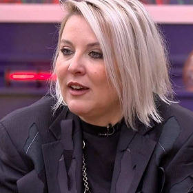 Marlène Schaff "entièrement nue devant un miroir" : ce déclic intime qui a bouleversé sa vie