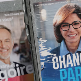 Municipales à Paris : des bulletins de vote inversés signalés dans plusieurs arrondissements par LFI